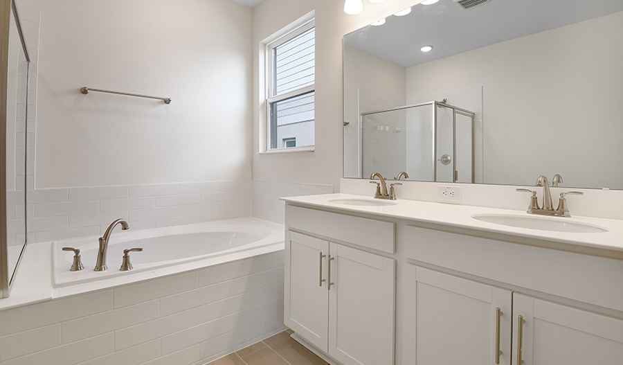 Bathroom of the Slate floor plan