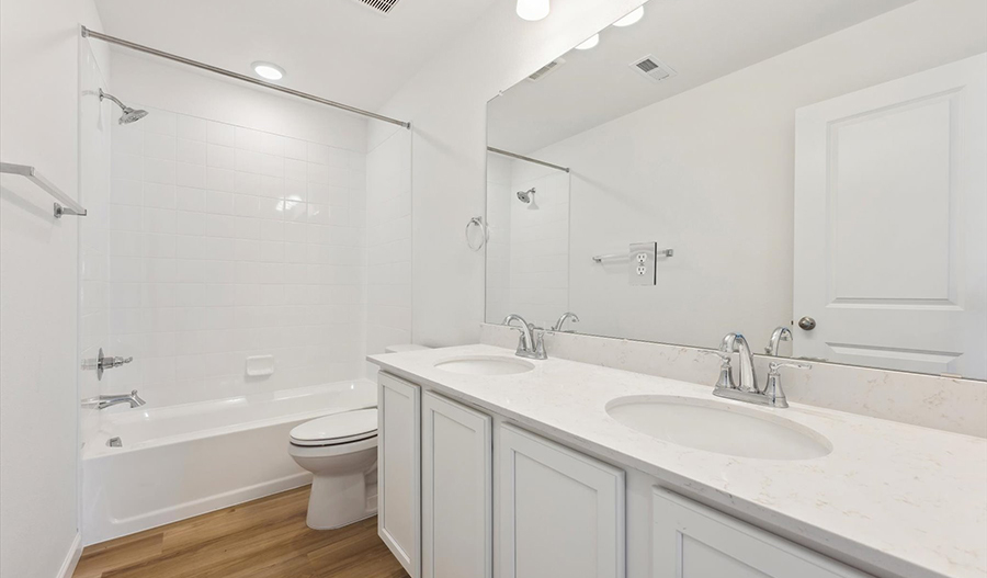 Bathroom of the Moonstone floor plan