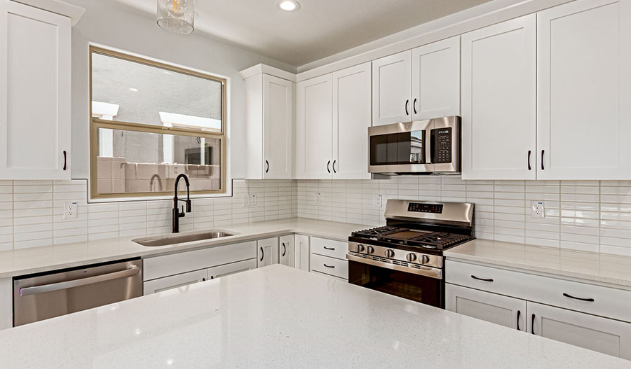 Kitchen of the Peridot floor plan