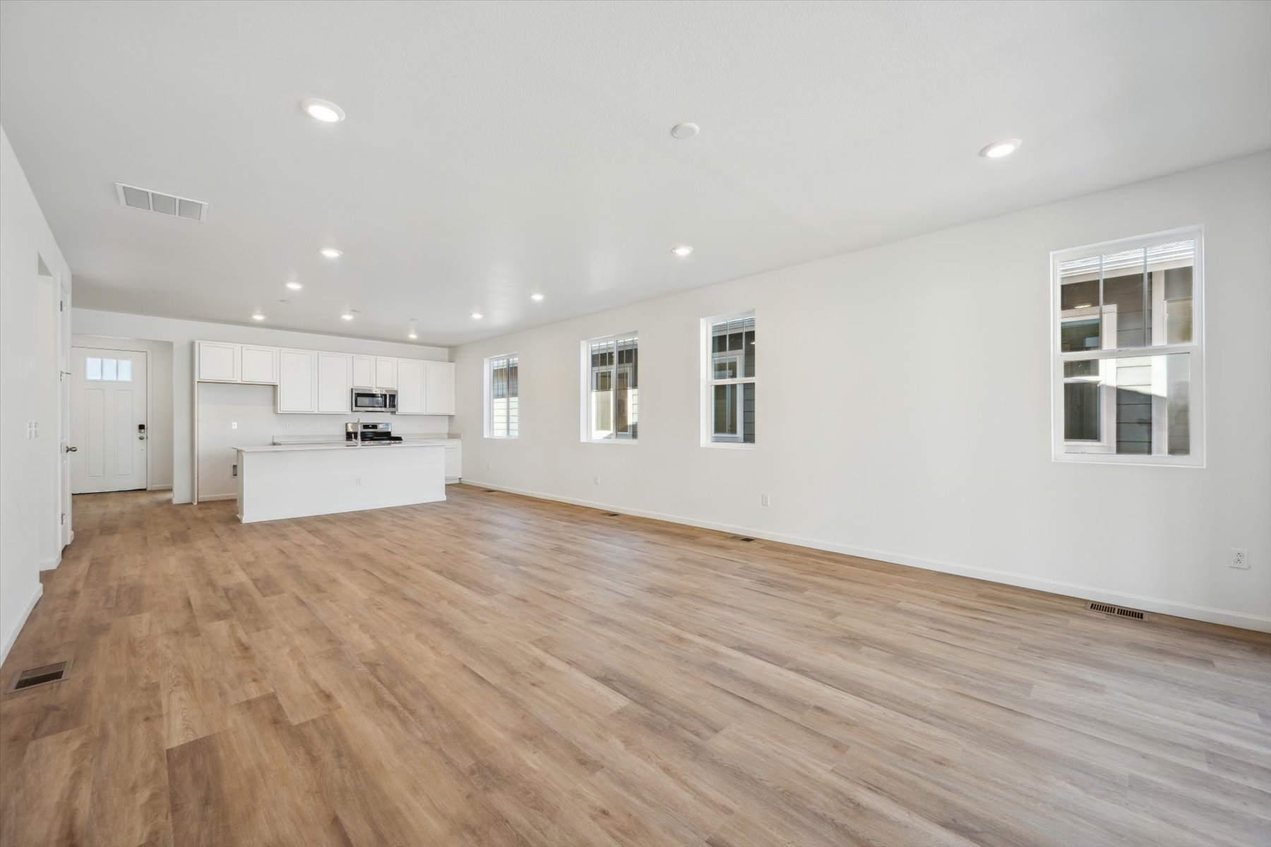 Dining Area of the Alexandrite floor plan
