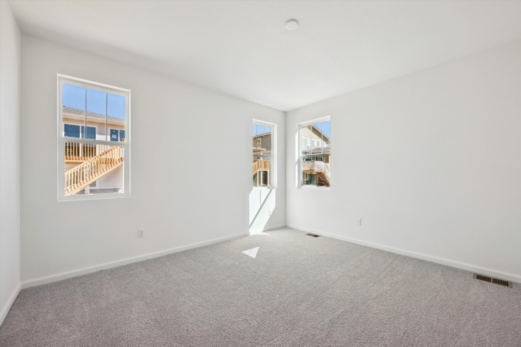 Bedroom of the Alexandrite floor plan