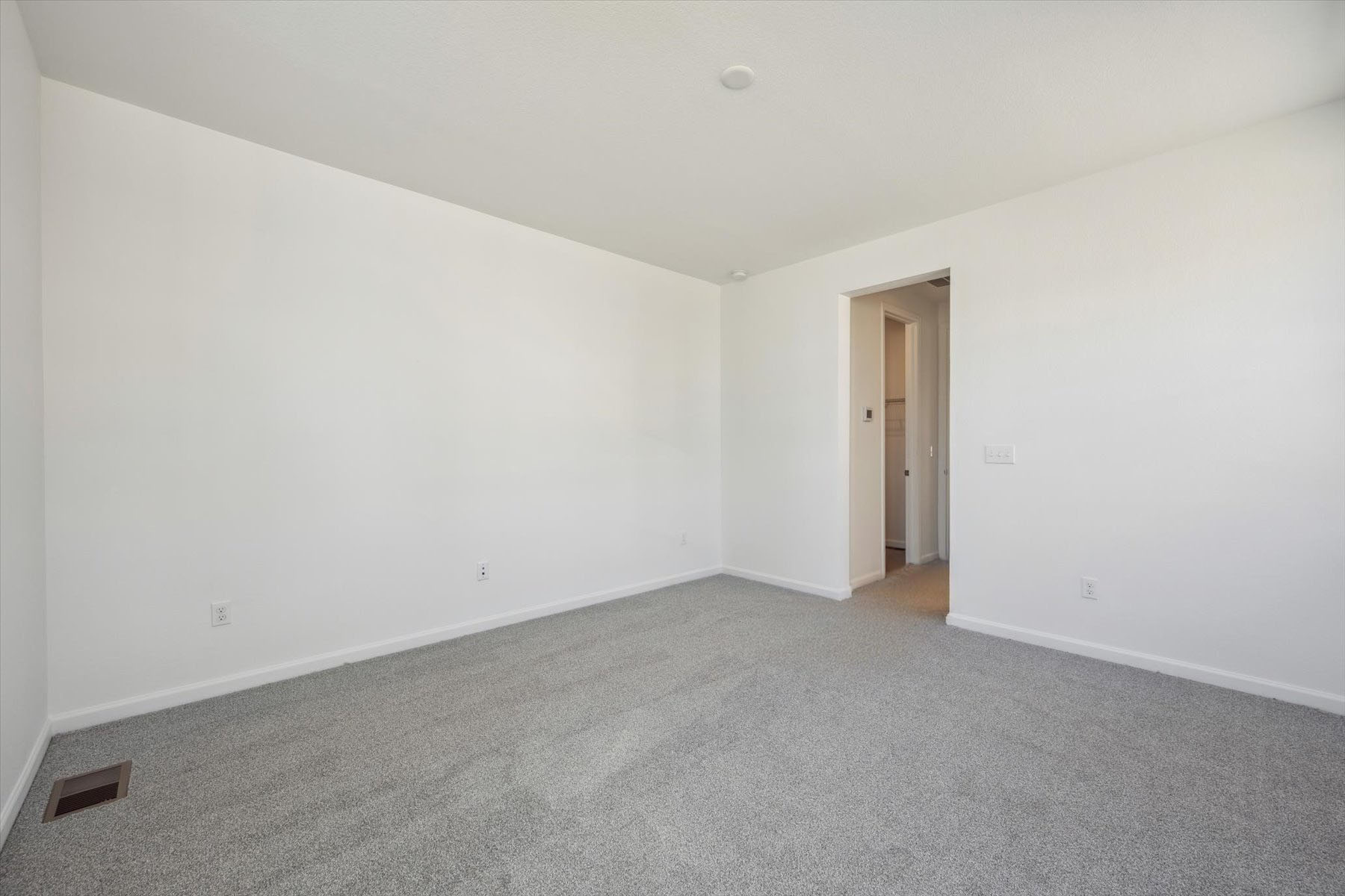 Bedroom of the Alexandrite floor plan