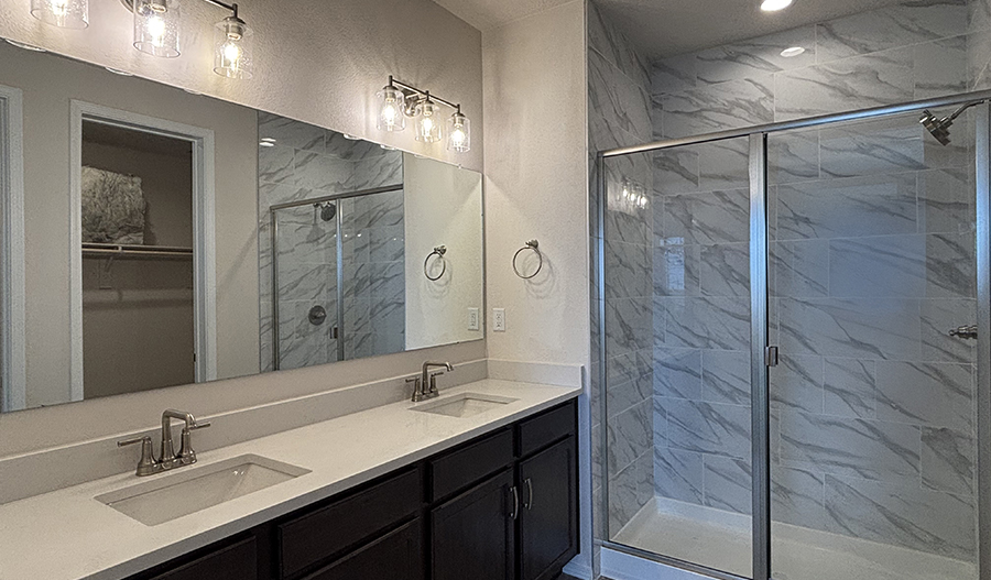 Bathroom of the Sapphire floor plan