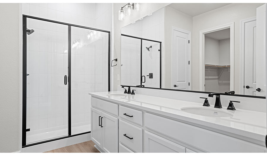 Bathroom of the Decker floor plan