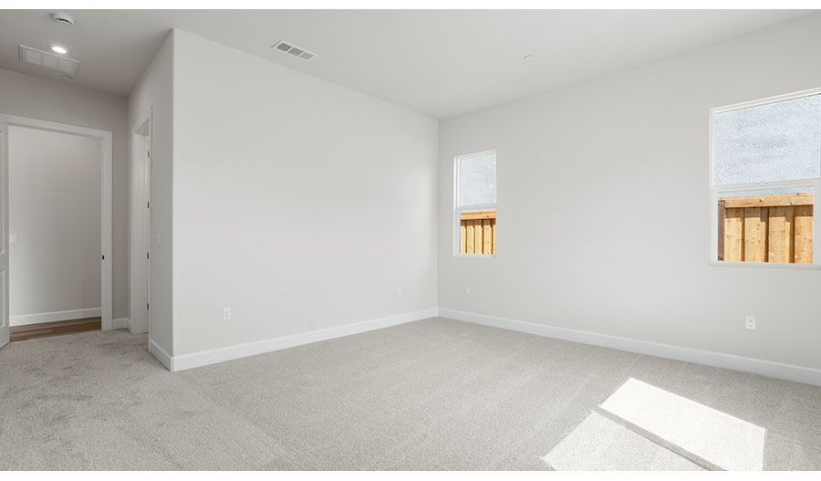 Bedroom of the Decker floor plan
