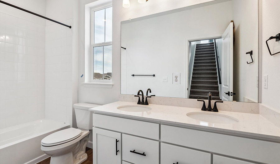Bathroom of the Julien floor plan