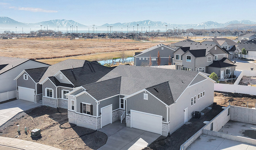 Exterior of the Pinecrest floor plan