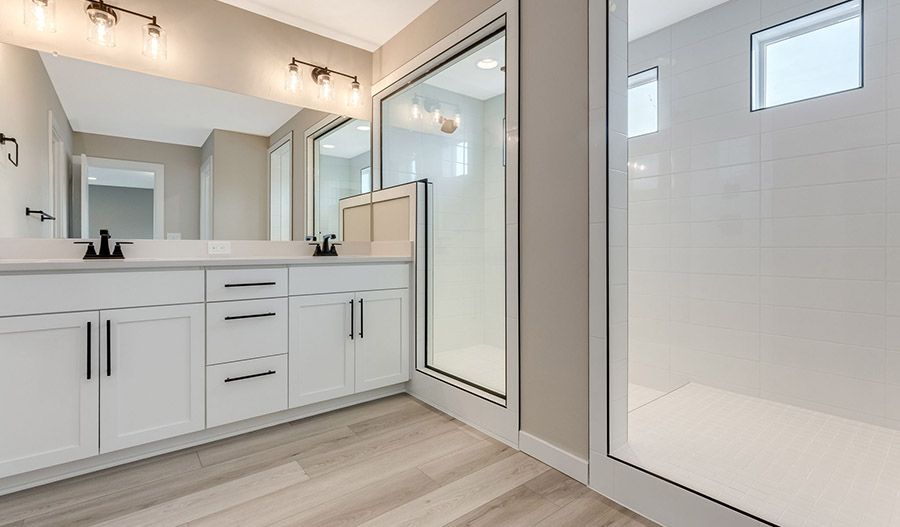 Bathroom of the Layla floor plan