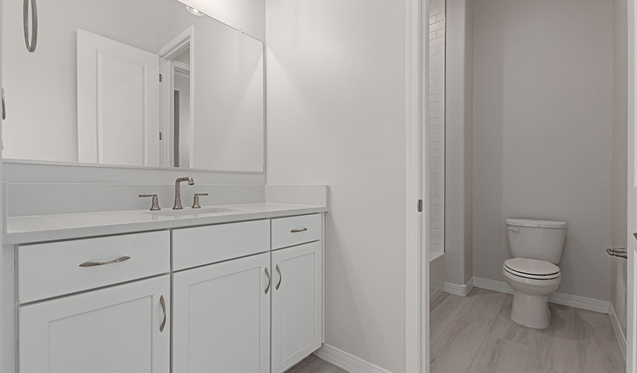 Bathroom of the Julia floor plan