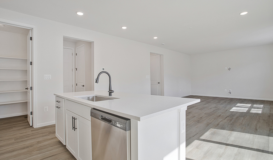 Kitchen of the Lapis floor plan