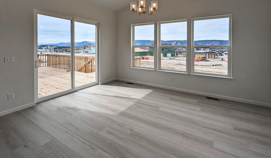 Sunroom of the Decker floor plan