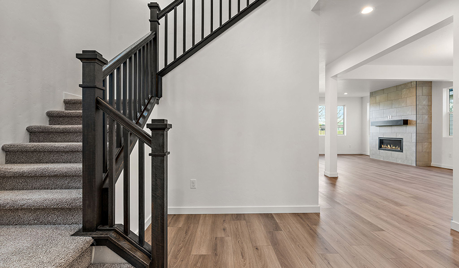 Entry of the Leah floor plan