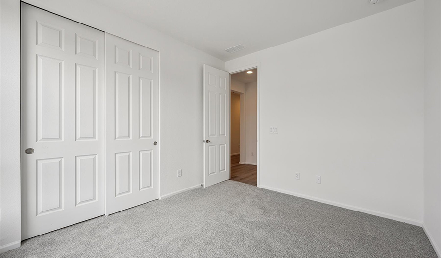 Bedroom of the AmethystDuo floor plan