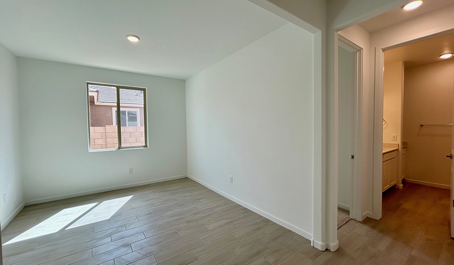 Bedroom of the Sapphire floor plan