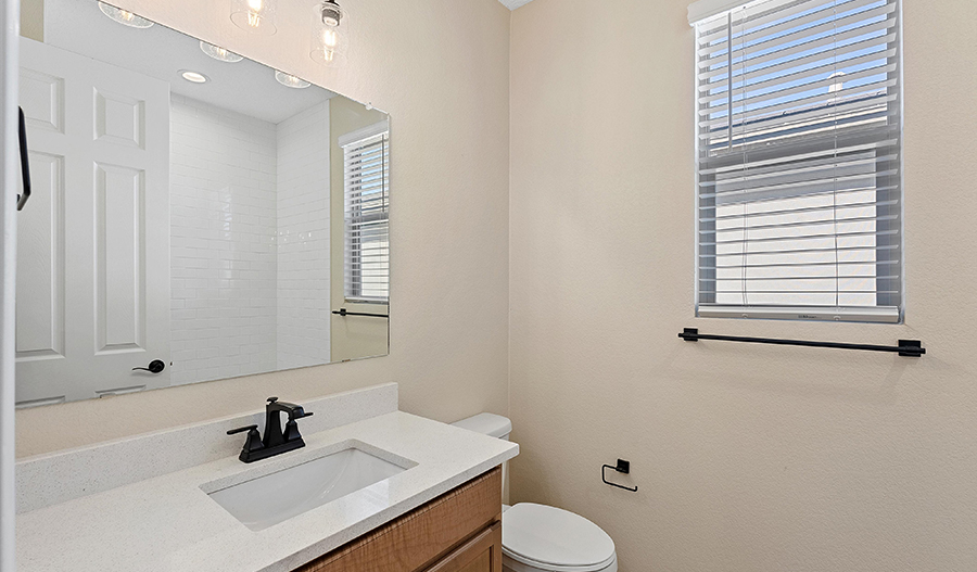 Bathroom of the Sapphire floor plan