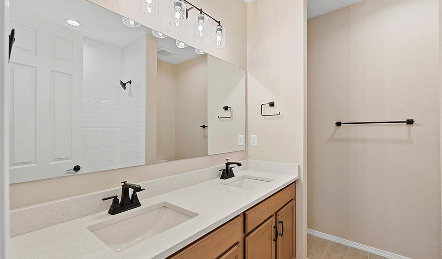Bathroom of the Sapphire floor plan