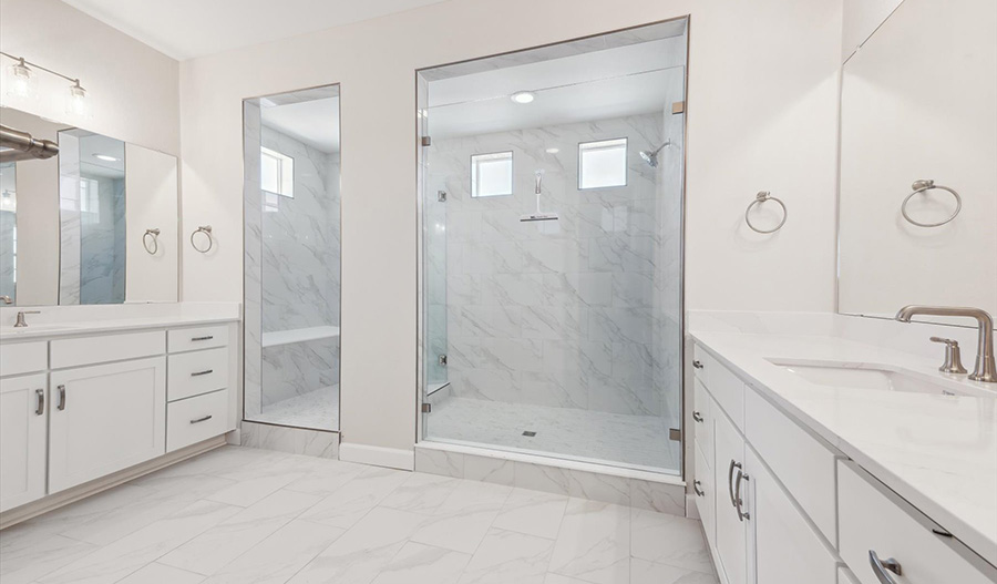 Bathroom of the Harmon floor plan