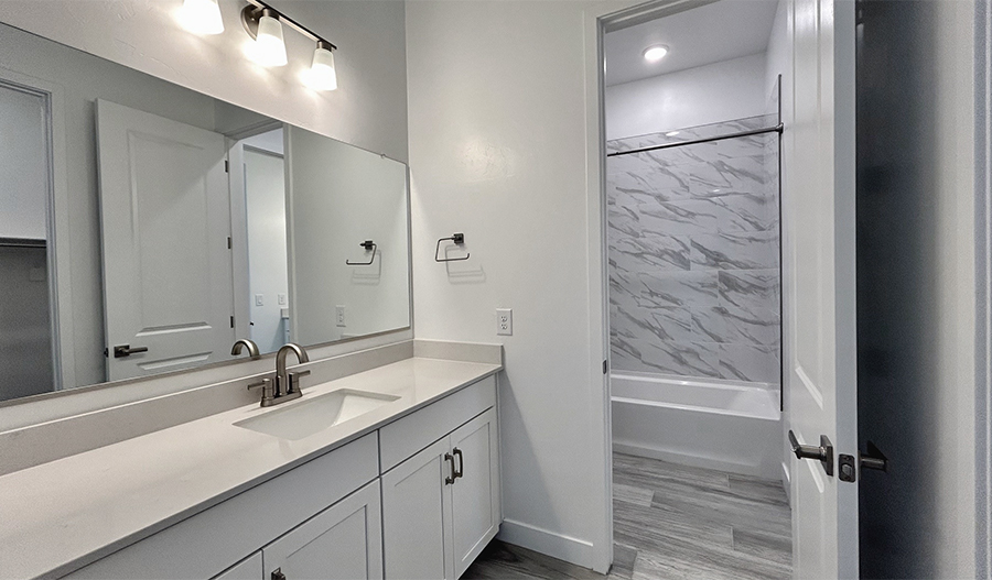 Bathroom of the Julia floor plan