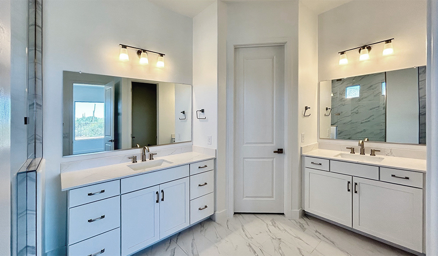 Bathroom of the Julia floor plan