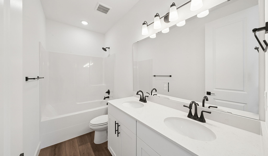 Bathroom of the Moonstone floor plan