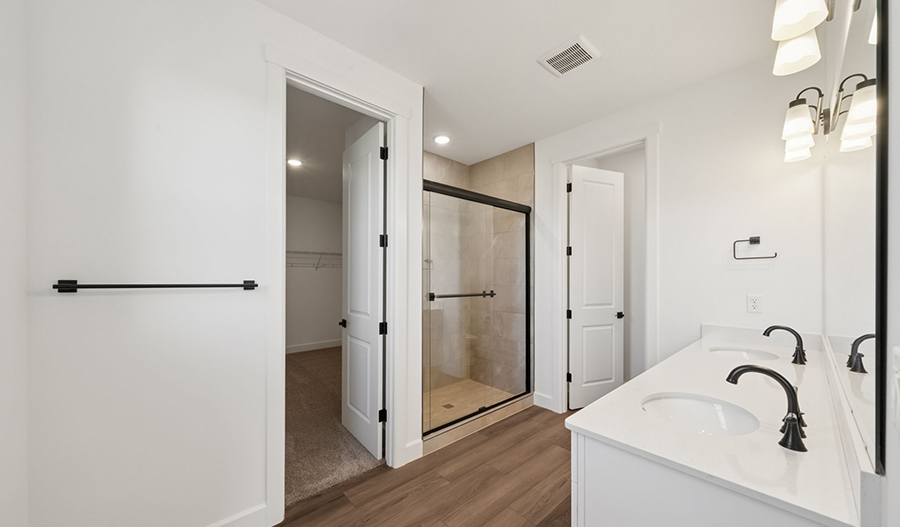 Bathroom of the Moonstone floor plan