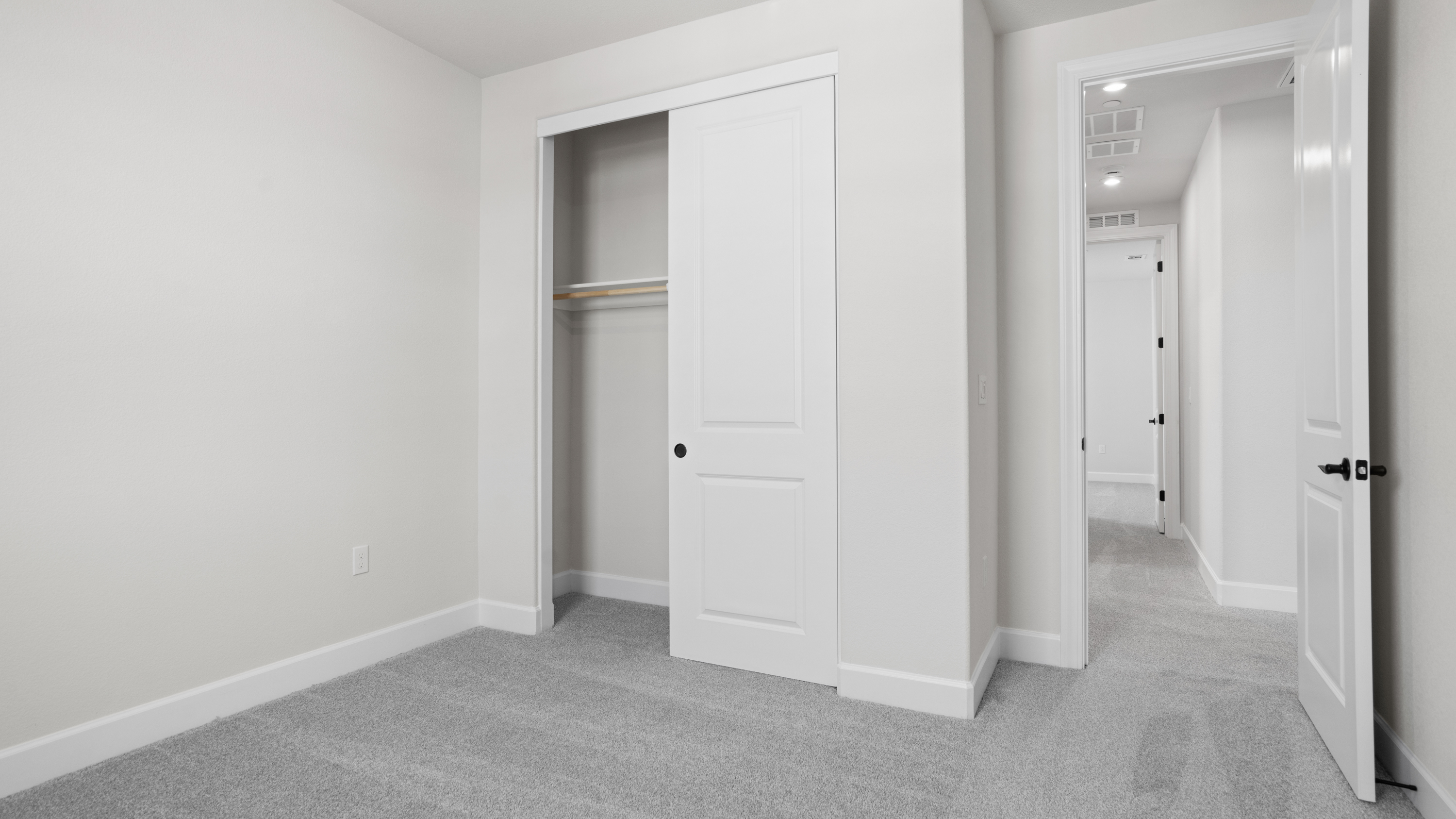 Bedroom of the Seth floor plan