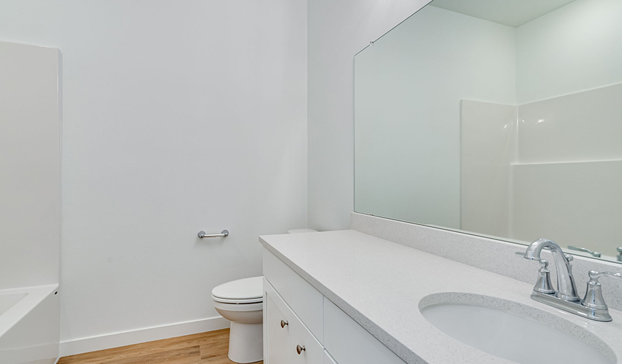 Bathroom of the Brooklyn1 floor plan
