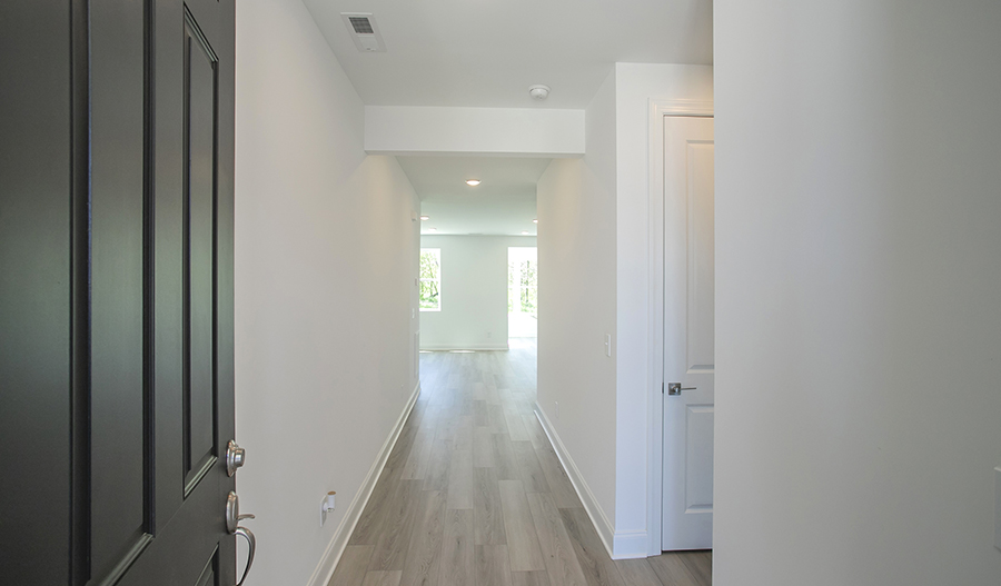 Entry of the Hopewell floor plan