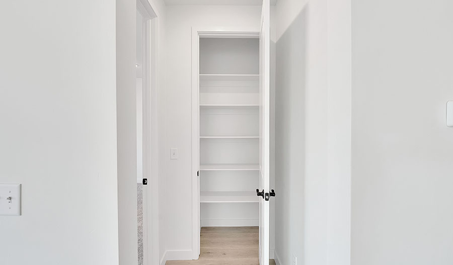 Hallway of the Agate floor plan