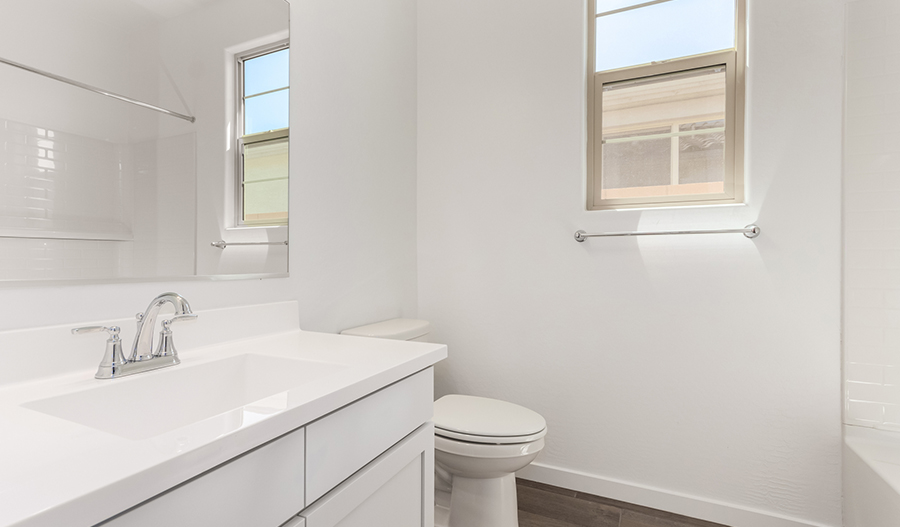 Bathroom of the Slate floor plan