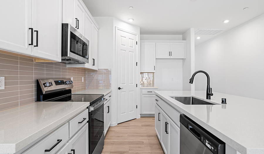 Kitchen of the Ruby floor plan