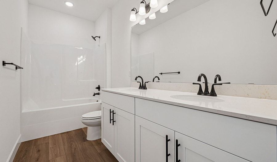 Bathroom of the Laurel floor plan