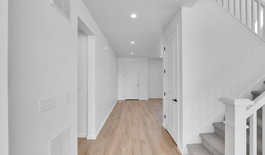 Entry of the Hemingway floor plan