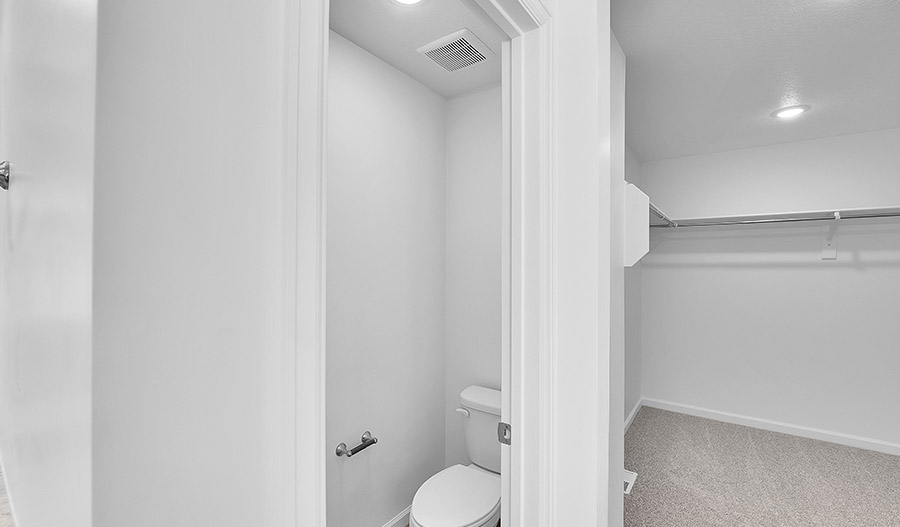 Bathroom of the Twain floor plan