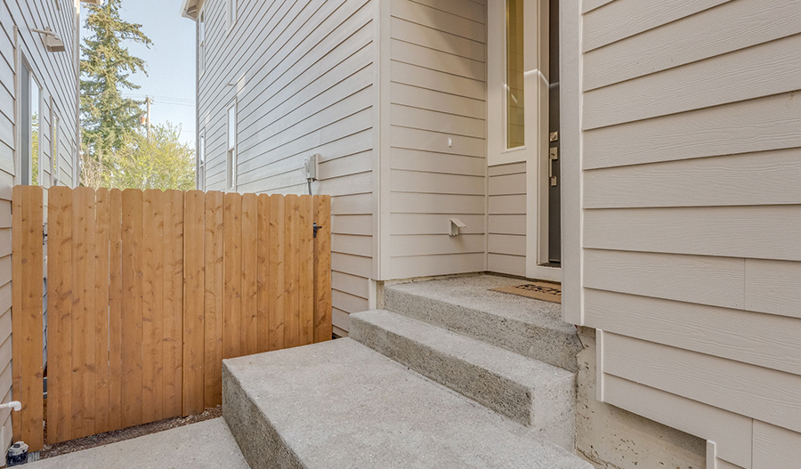 Porch of the Marblewood floor plan