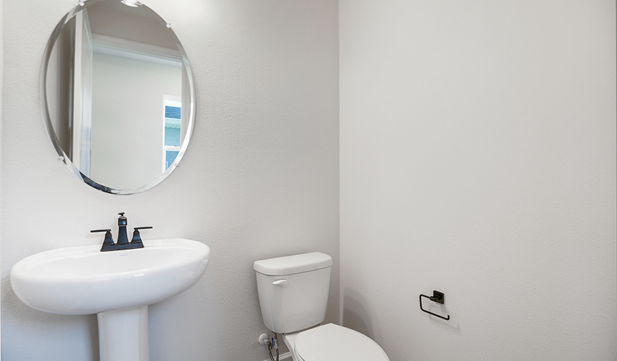 Bathroom of the Lynwood floor plan