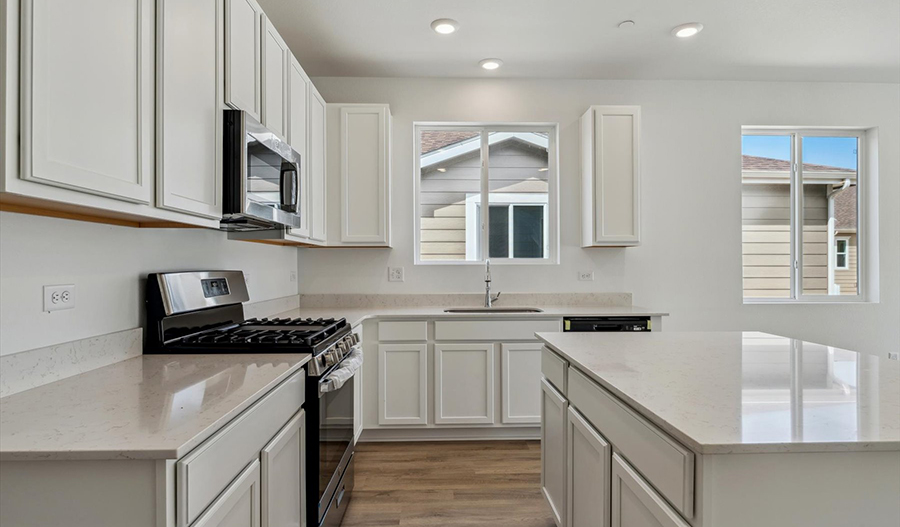 Kitchen of the Peridot floor plan