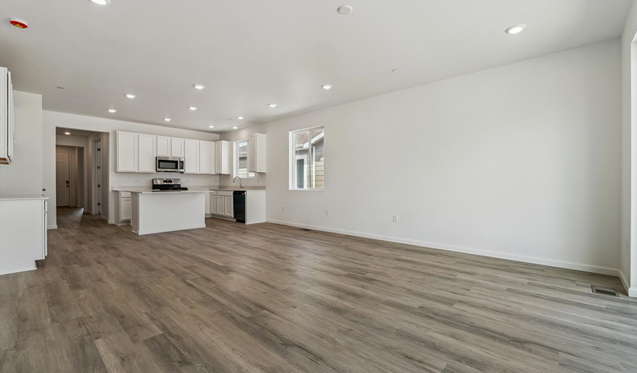 Dining Area of the Peridot floor plan