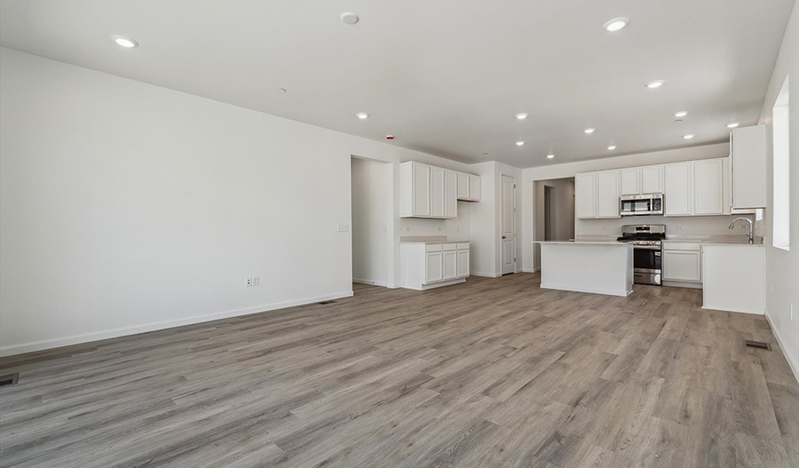 Dining Area of the Peridot floor plan