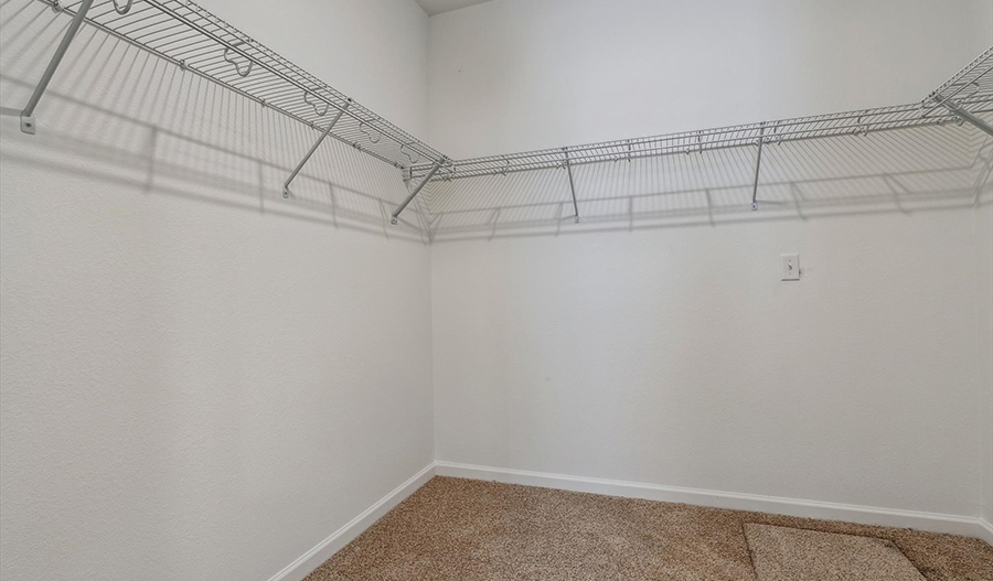 Closet of the Peridot floor plan
