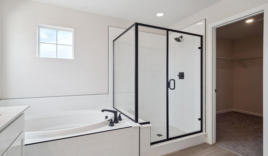 Bathroom of the DillonII floor plan