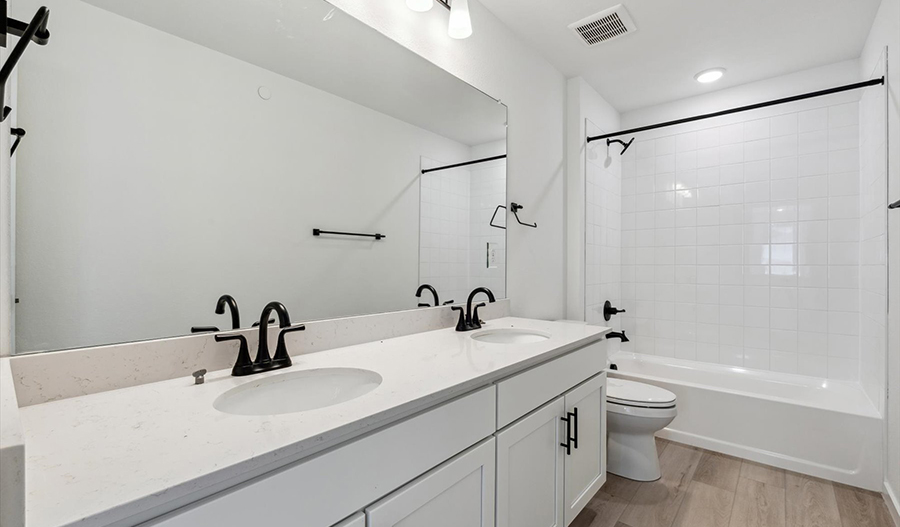 Bathroom of the Laurel floor plan