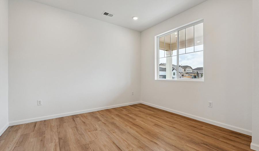 Bedroom of the Lapis floor plan