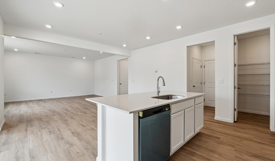 Kitchen of the Lapis floor plan