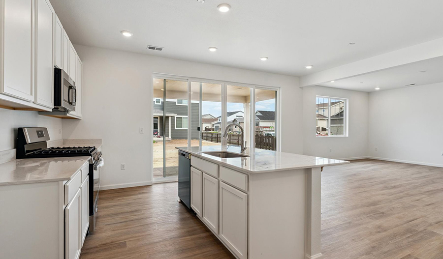 Kitchen of the Lapis floor plan