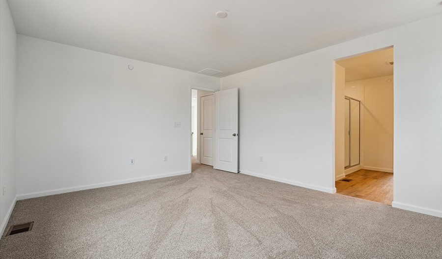 Bedroom of the Lapis floor plan