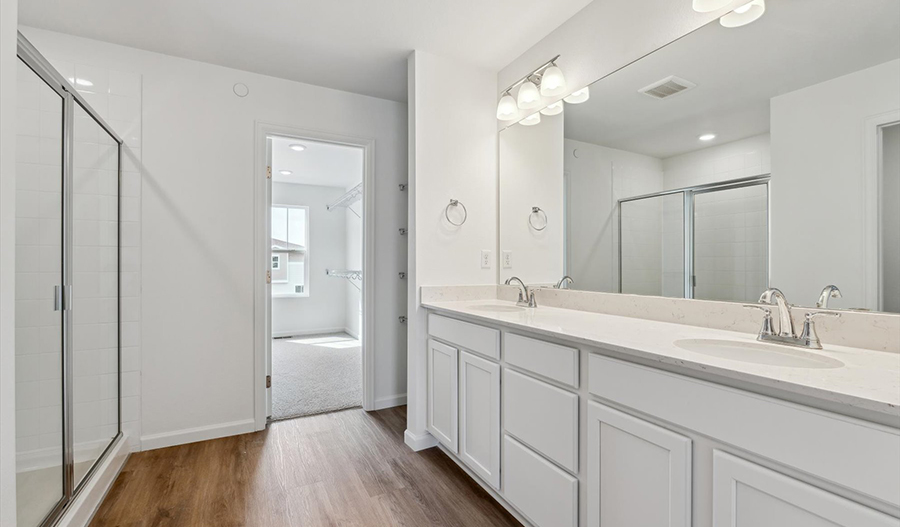 Bathroom of the Lapis floor plan