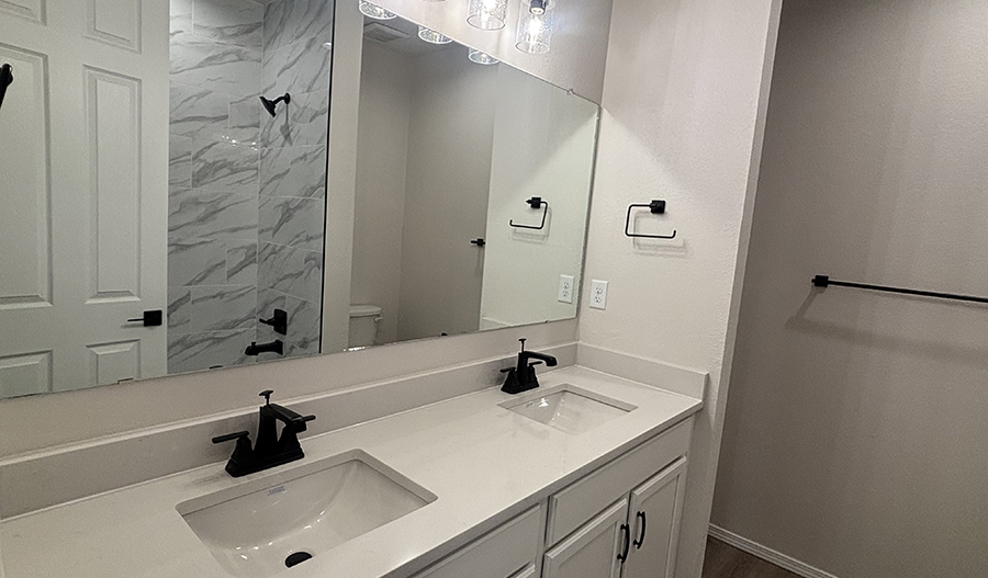 Bathroom of the Saphire floor plan