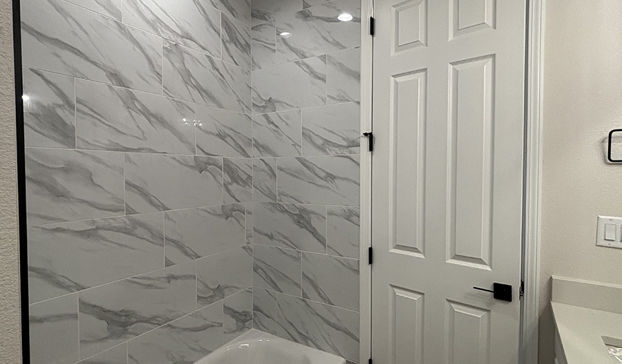 Bathroom of the Saphire floor plan