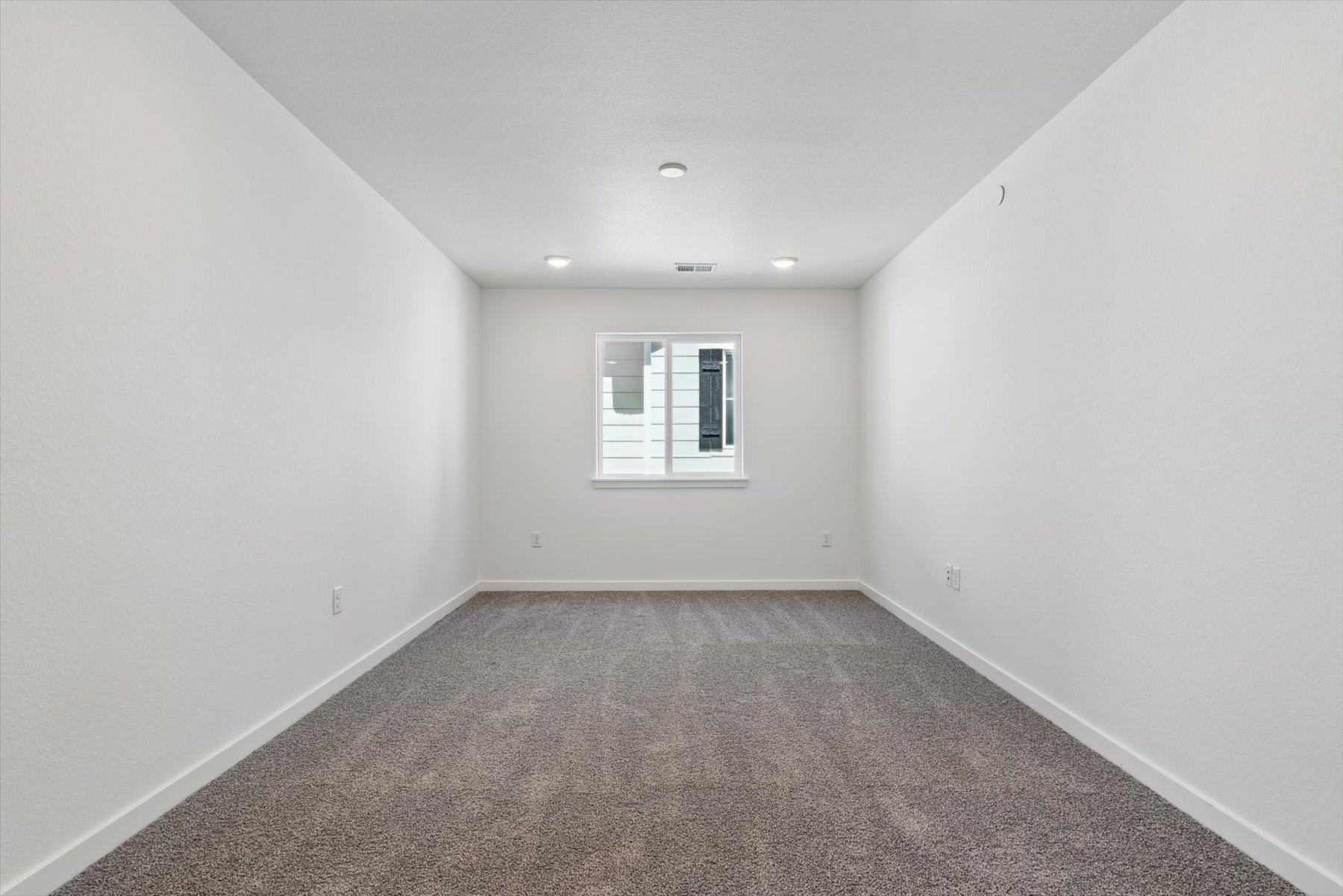 Bedroom of the Leah floor plan